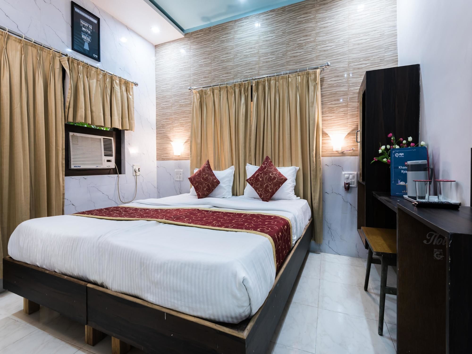 Oyo 1781 Hotel Panchratna Panvel Eksteriør billede